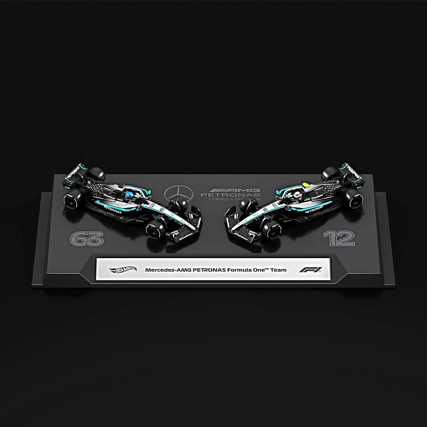 Hot Wheels Premium Formula One Mercedes-AMG PETRONAS Team - George Russell & Kimi Antonelli - 2 Pack Diecast Set (Pre-Order)