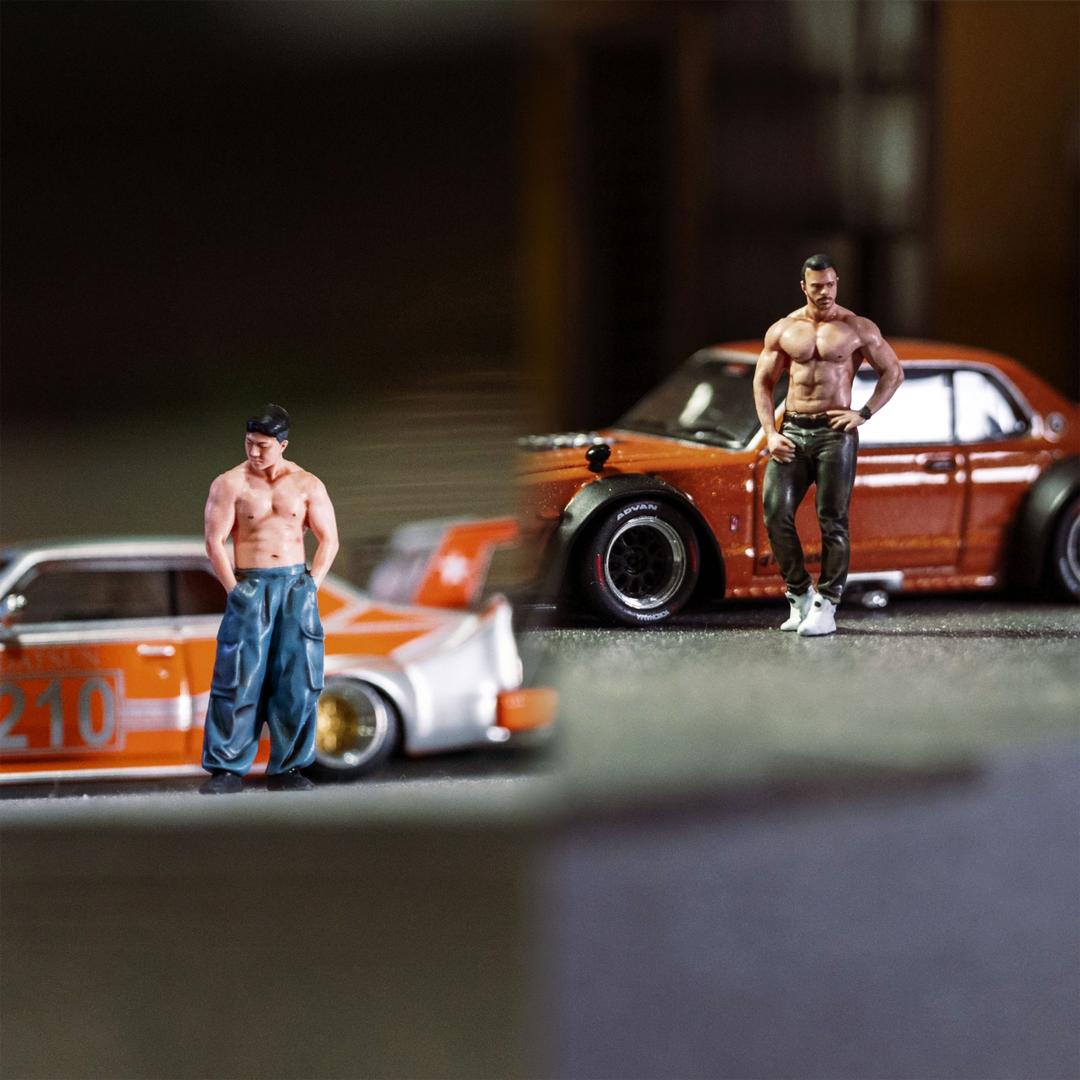 EHC Model Muscle Man Duo 1:64 Resin Figure Set