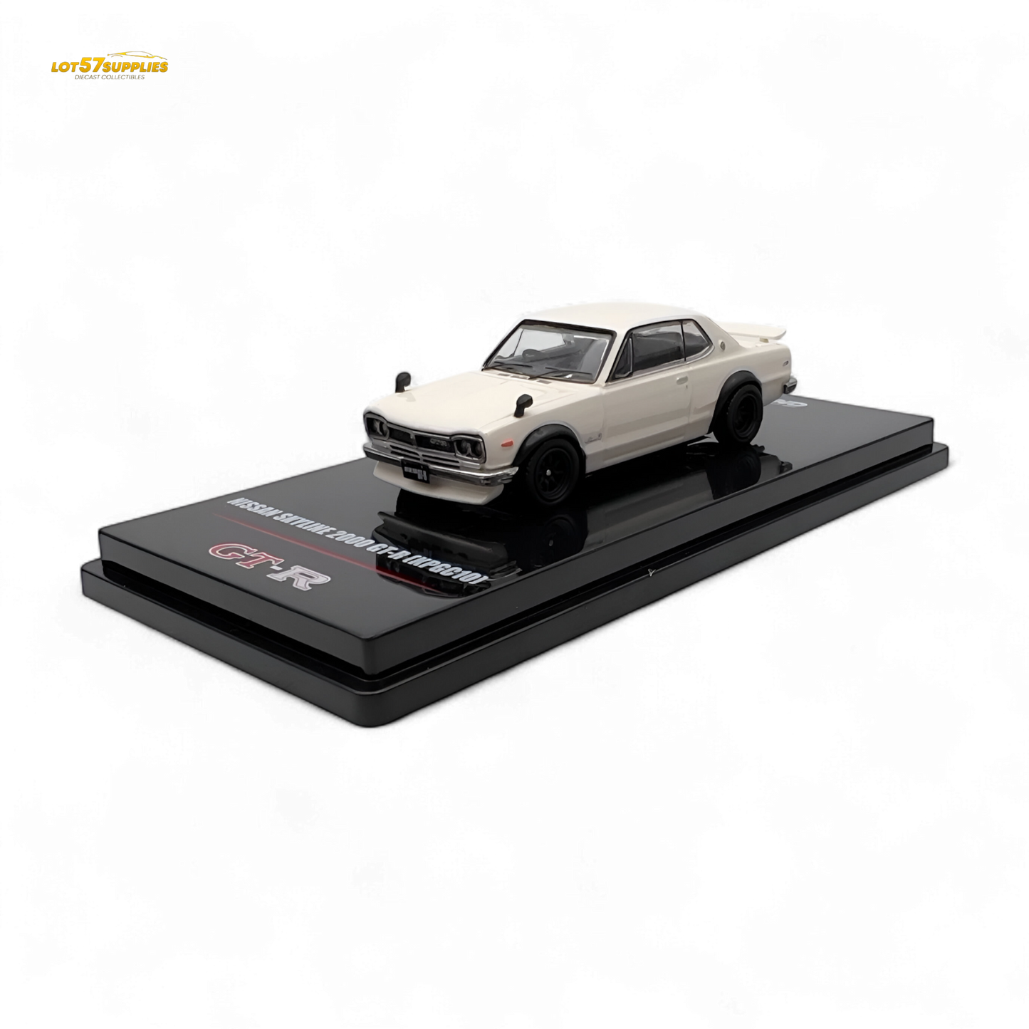 Inno64 Nissan Skyline 2000 GT-R KPGC10 White 1:64