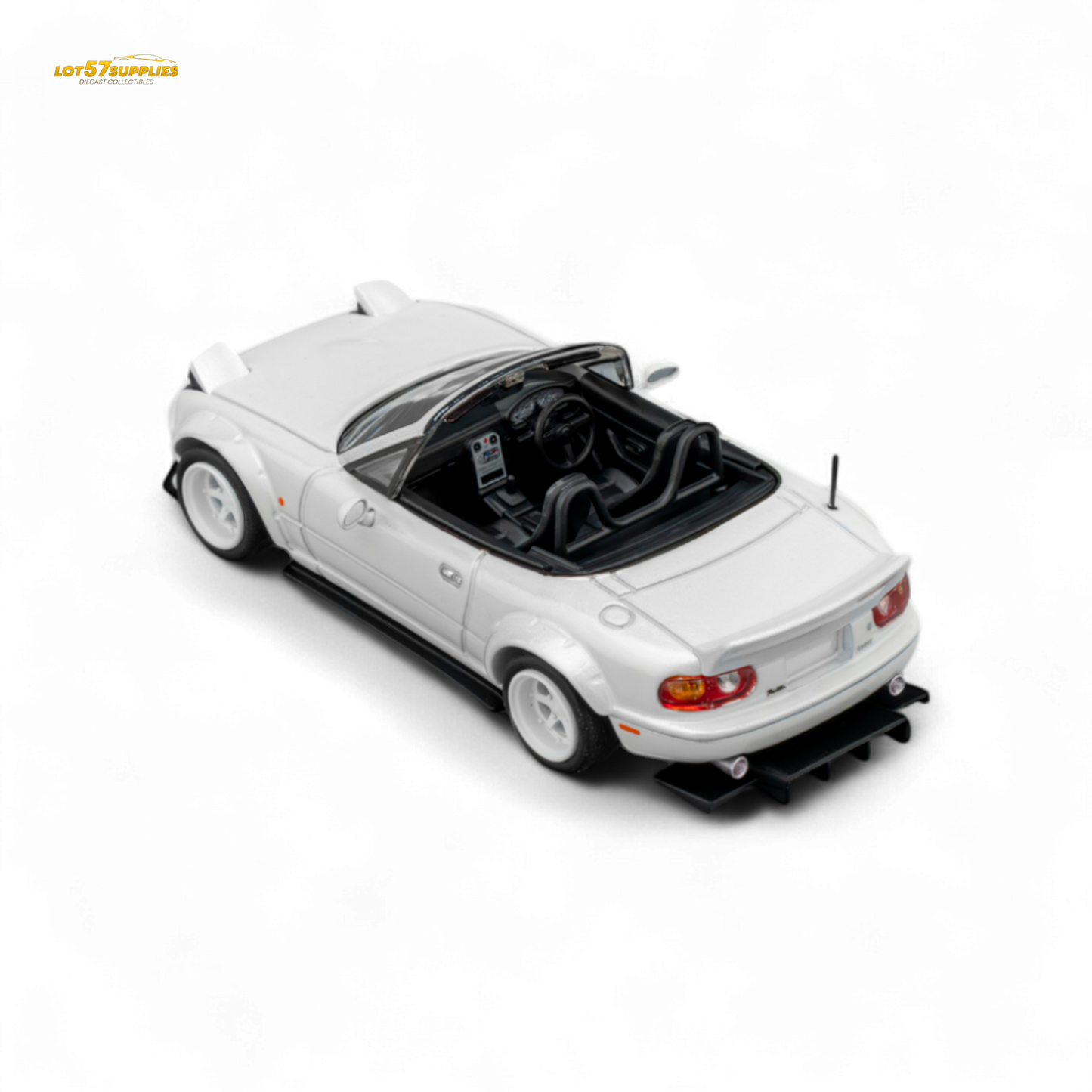 Microturbo Custom MX5 Rocket Bunny Metallic White 1:64