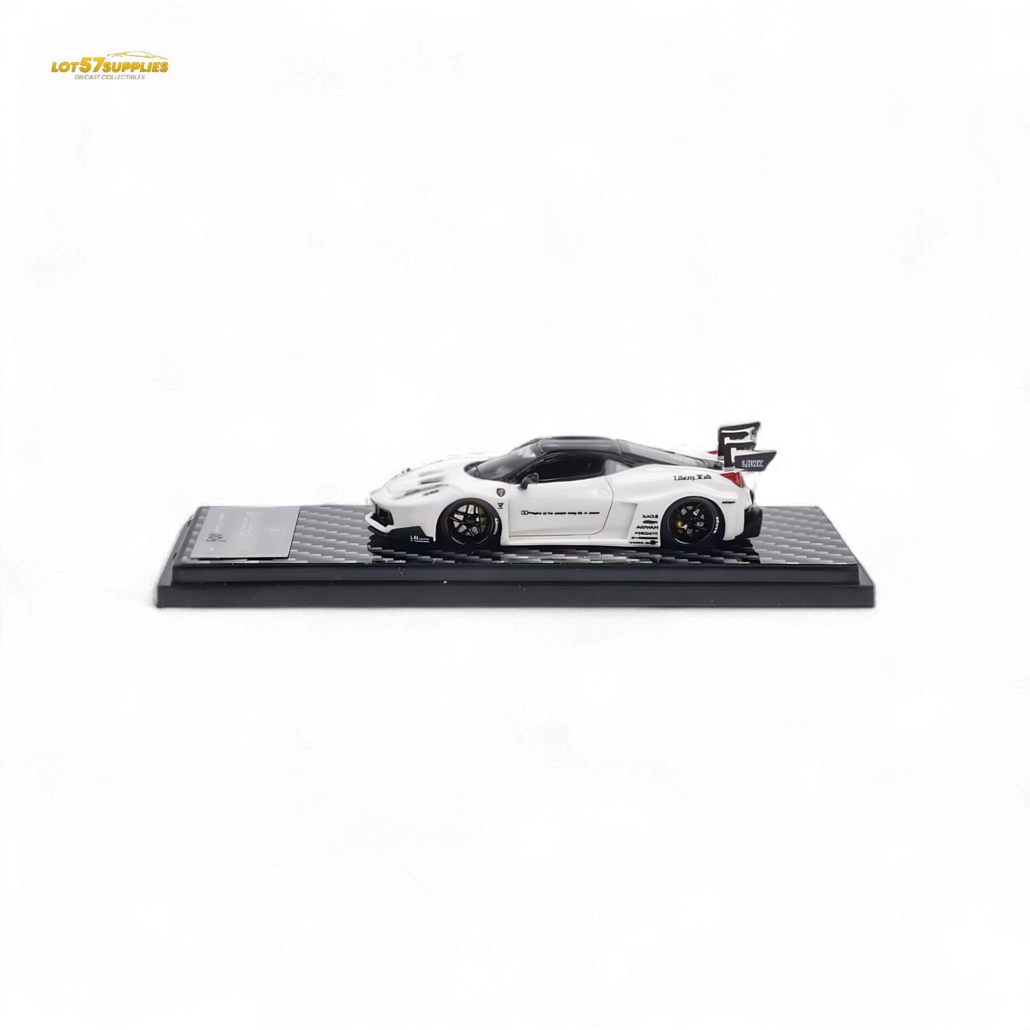 QIDIAN Ferrari 458 LBWK GT White 1:64