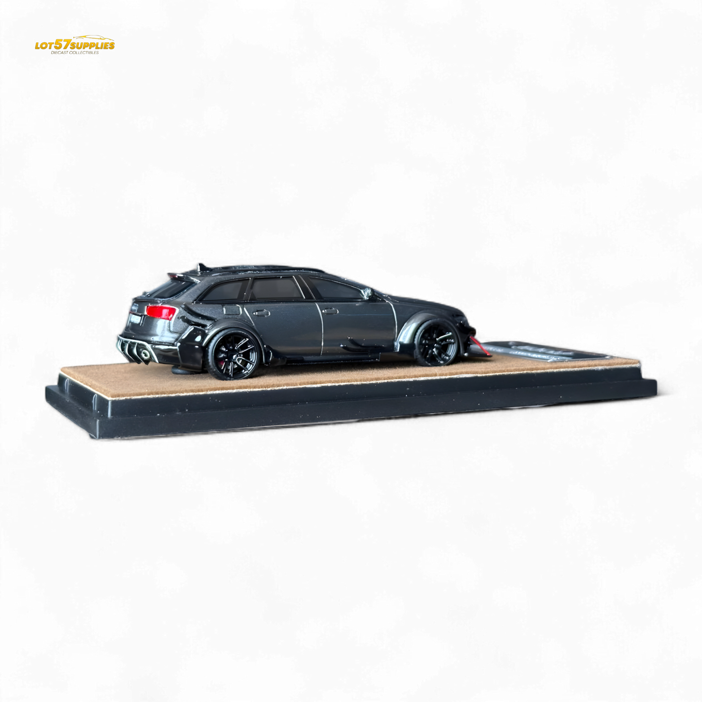 Qidian Model Audi RS6 Avant (C7) Gungrey 1:64