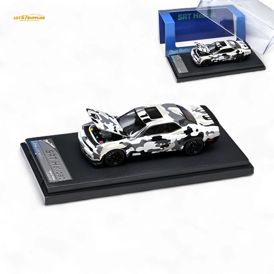 Stance Hunters Dodge Challenger SRT Hellcat Arctic Camo 1:64
