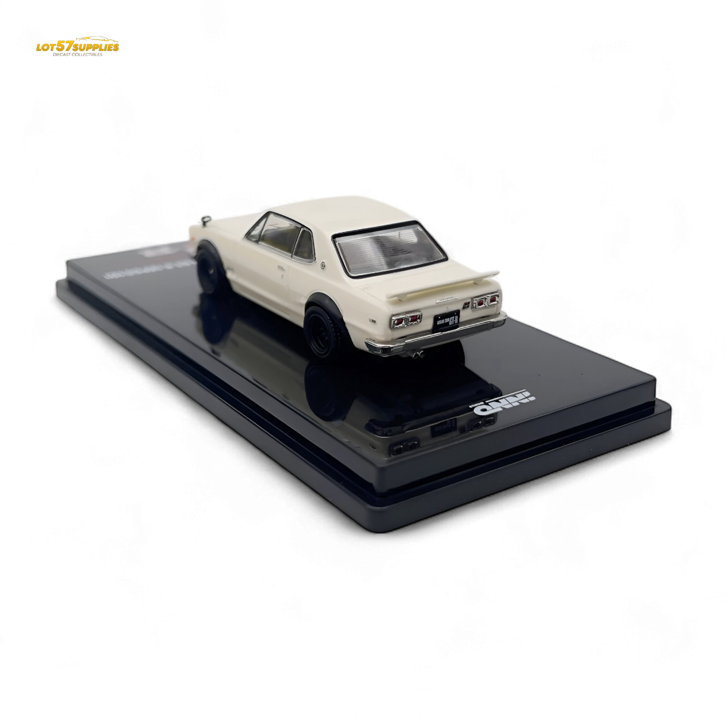Inno64 Nissan Skyline 2000 GT-R KPGC10 White 1:64